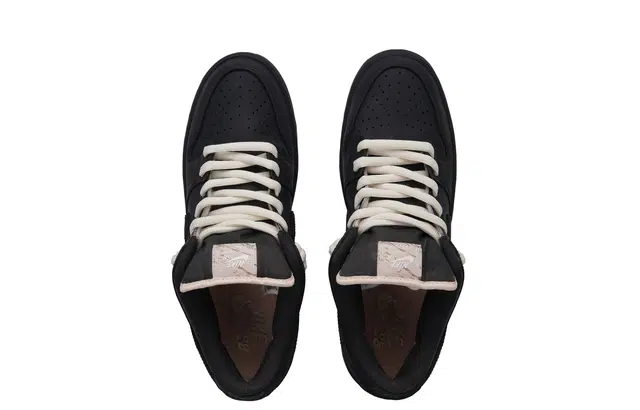 Nike Dunk SB "black hole "