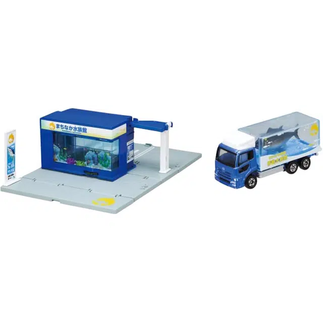 TAKARA TOMY