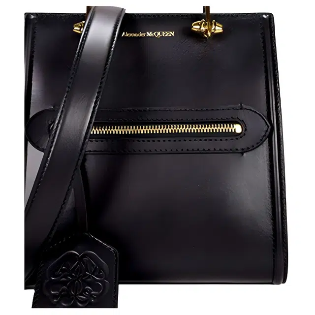 Alexander McQueen Short Story