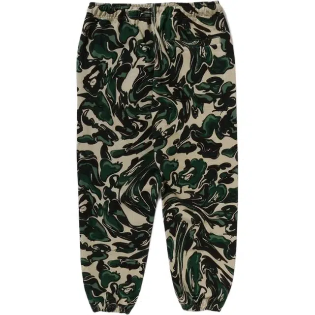 A BATHING APE