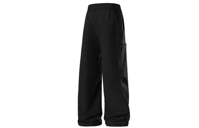 Lee Cooper