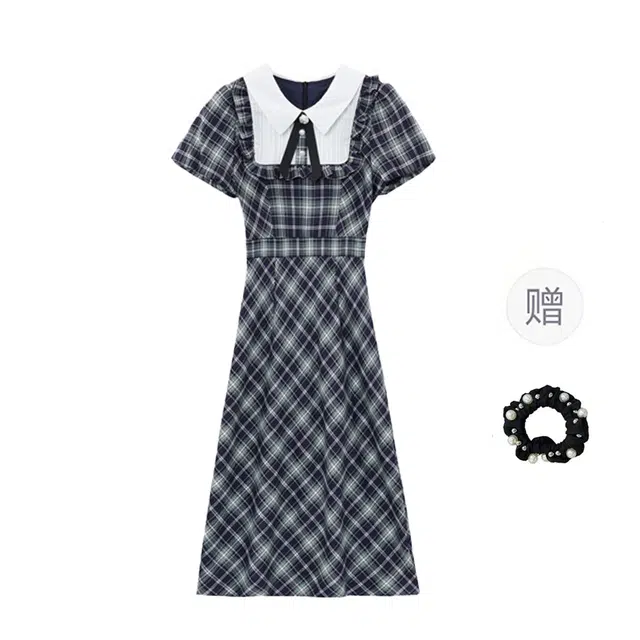 雾闪闪 韩系学院风设计感格子拼接修身收腰显瘦短袖连衣裙 女款