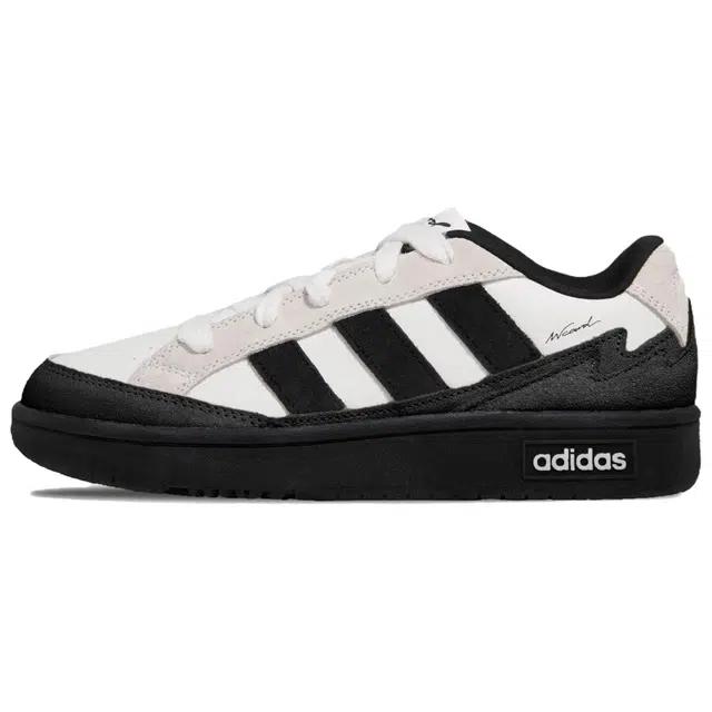adidas WCARD ADV