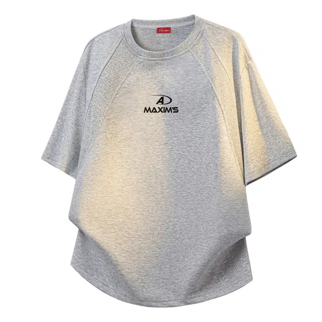 maxim's de paris LogoT