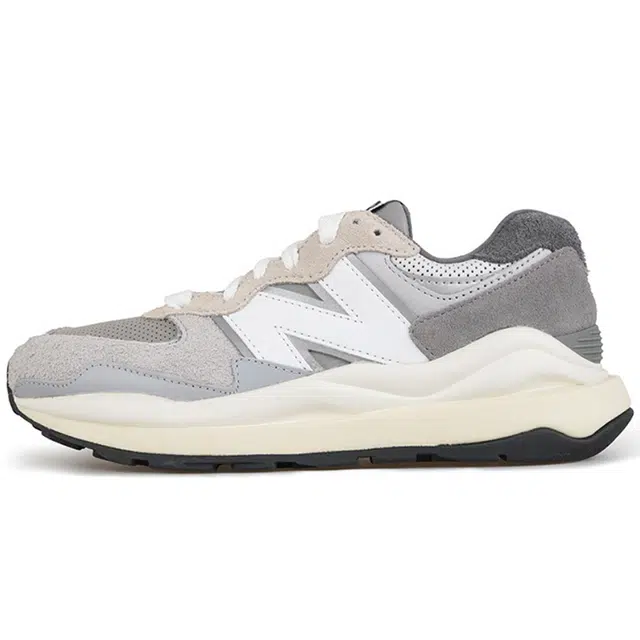New Balance NB 5740 Love