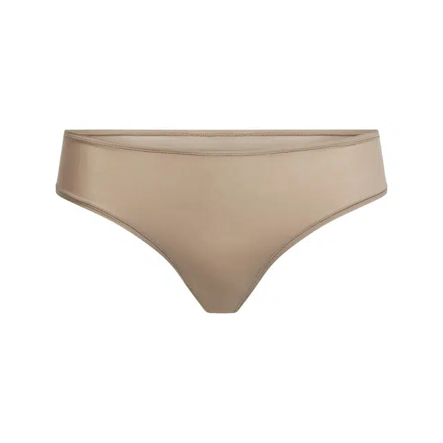 SKIMS SS25 FITS EVERYBODY THONG 1