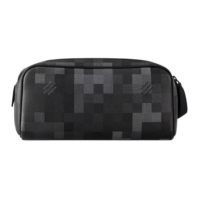 LOUIS VUITTON Dopp Kit