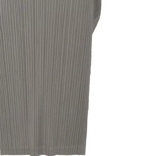 PLEATS PLEASE ISSEY MIYAKE SS24