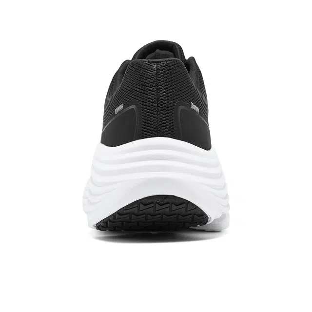 Skechers Max Cushioning Endeavour