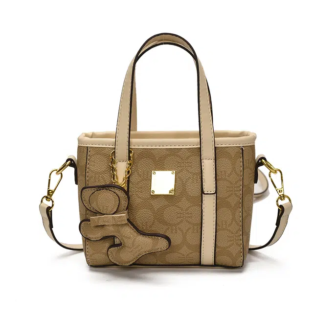 CREAM BEAR PU