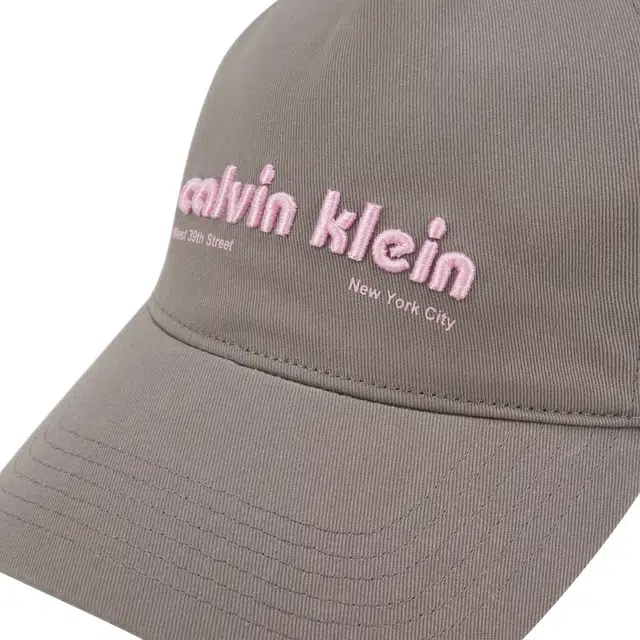 CALVIN KLEIN