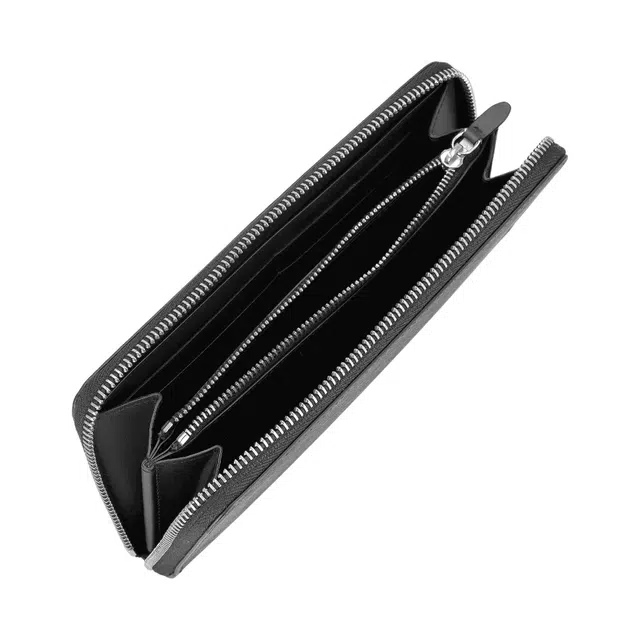 Dunhill PVC