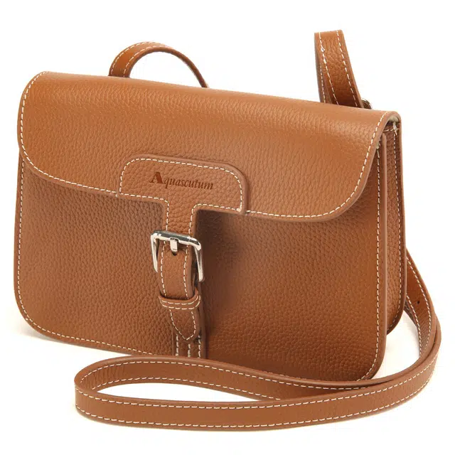 AQUASCUTUM