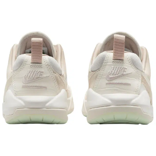 Jordan CMFT Era Croc Swoosh