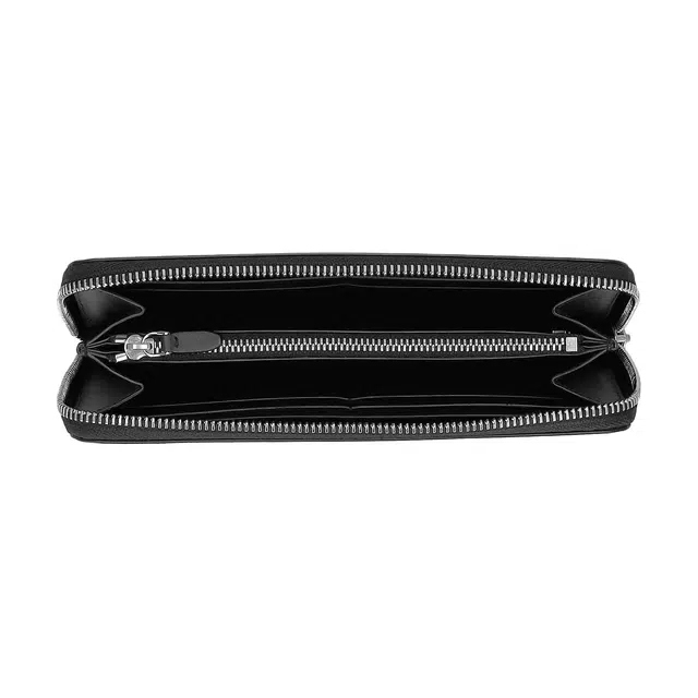 Dunhill PVC