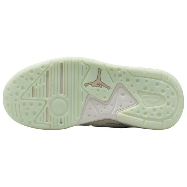 Jordan CMFT Era Croc Swoosh