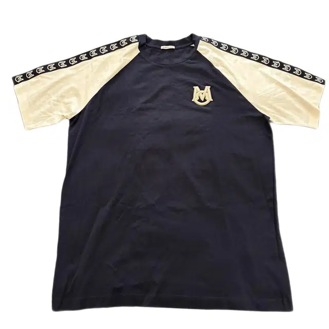 Moncler T