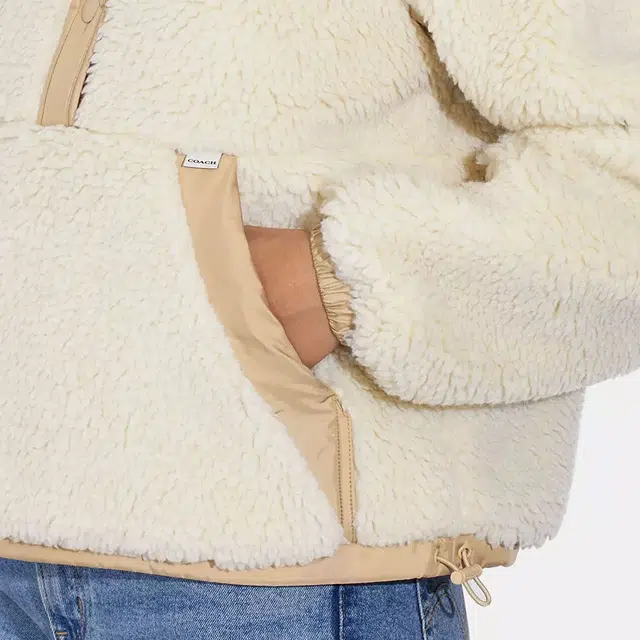 COACH FW22