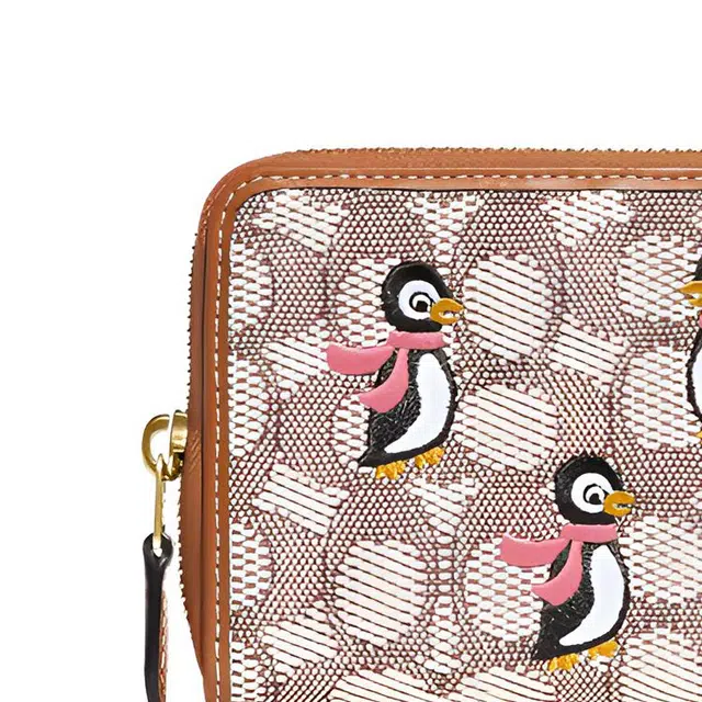 COACH Id Zip Wallet 19