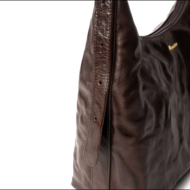 AQUASCUTUM