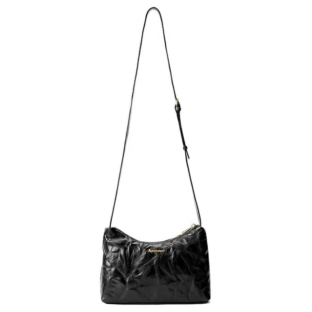 AQUASCUTUM