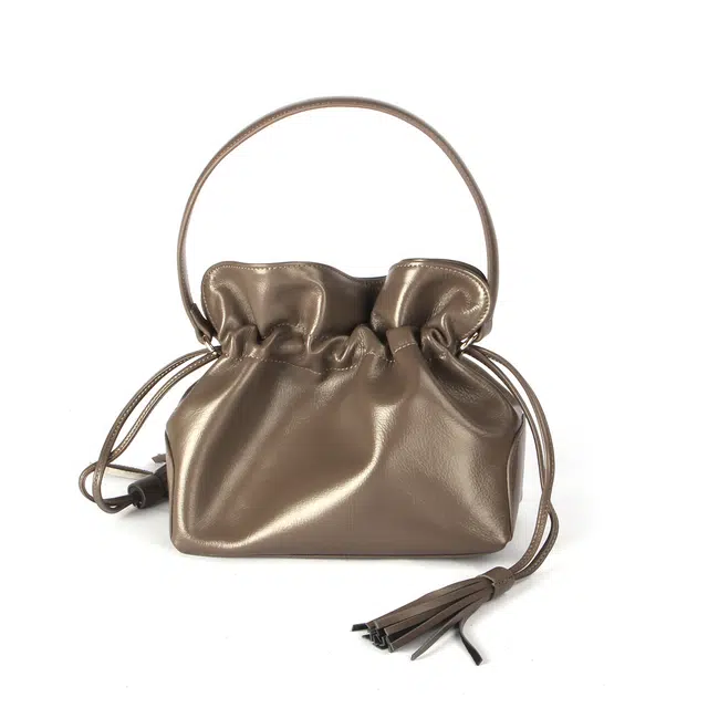 AQUASCUTUM