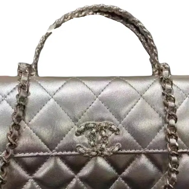 CHANEL 25S