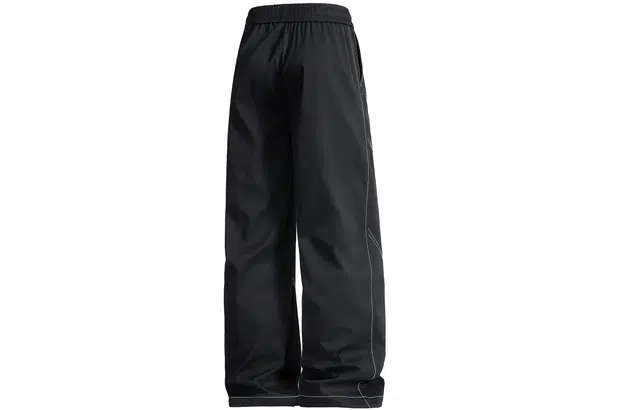 Lee Cooper
