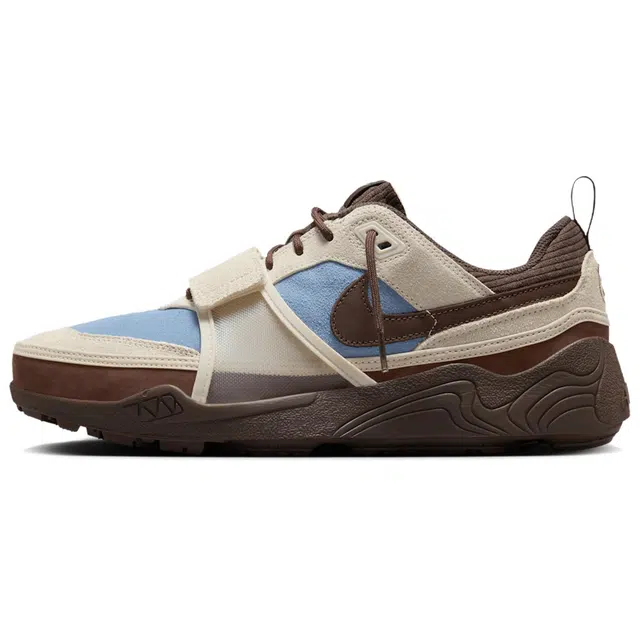 Travis Scott x Nike Zoom Field JaxxLeche Blue