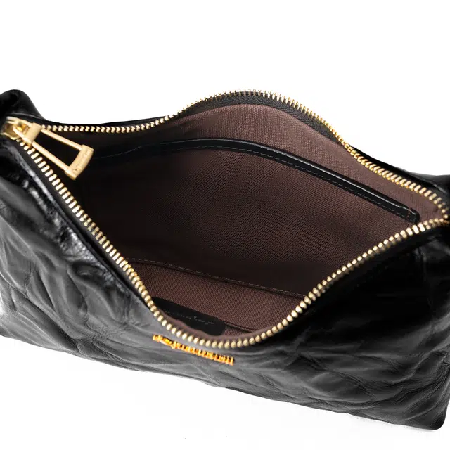 AQUASCUTUM