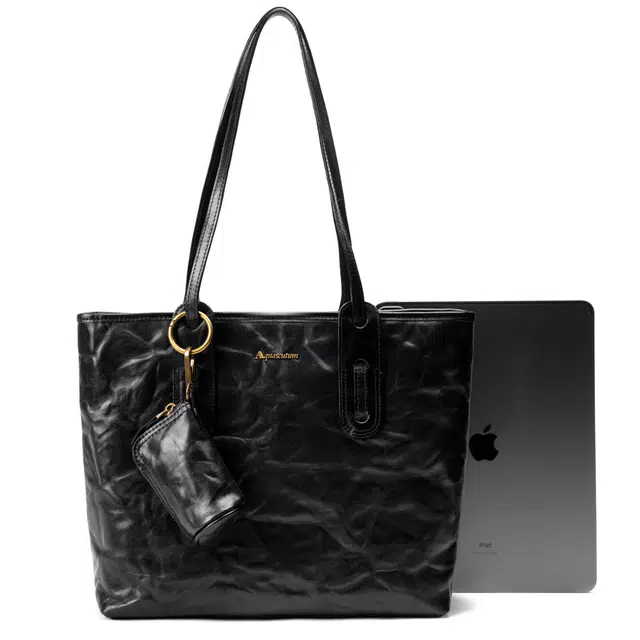 AQUASCUTUM