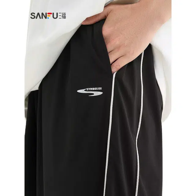 三福 运动风宽松橡筋腰直筒裤中腰五分休闲短裤 男款