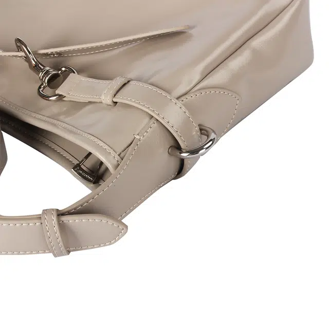 AQUASCUTUM