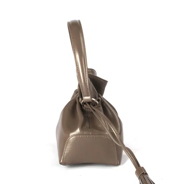 AQUASCUTUM