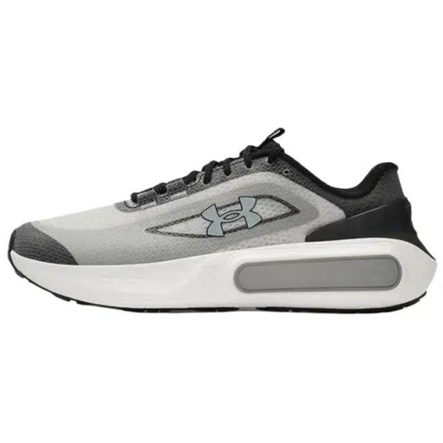 Under Armour Phantom 4