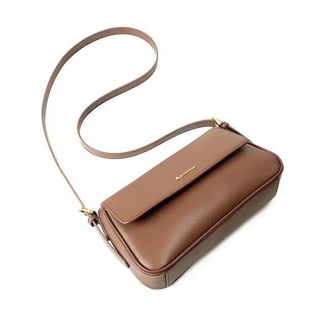AQUASCUTUM