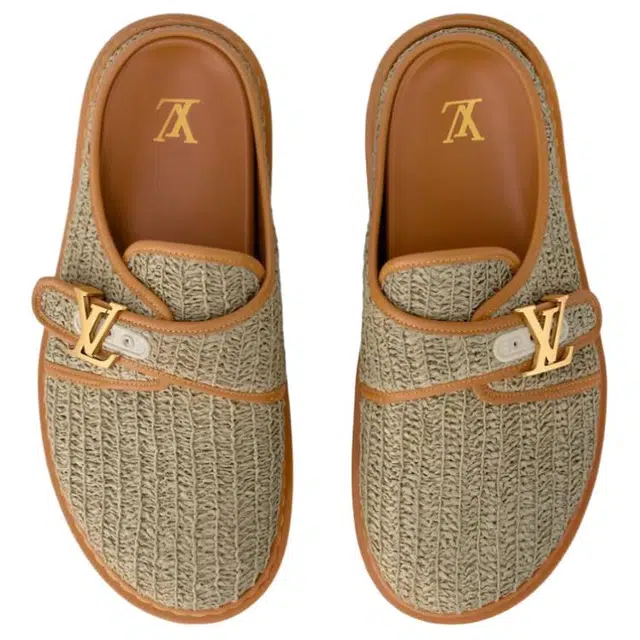 LOUIS VUITTON Easy