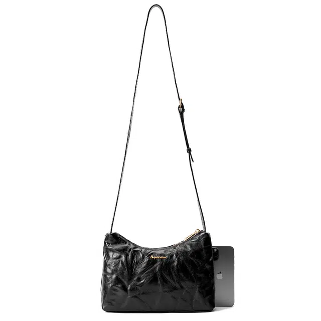 AQUASCUTUM