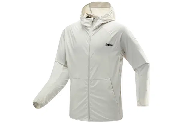 Lee Cooper logoUPF100+