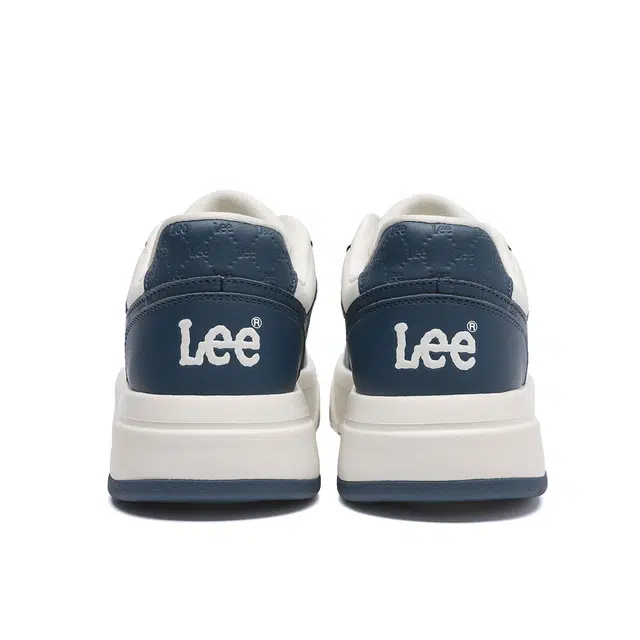 Lee