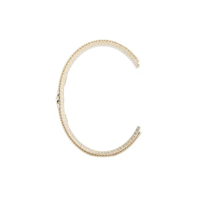 CHANEL -