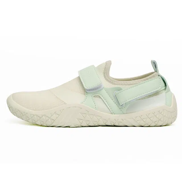 LARA STAR Training Shoes