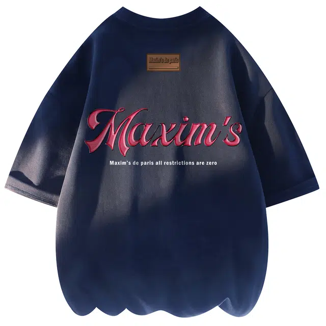 maxim's de paris LOGOT