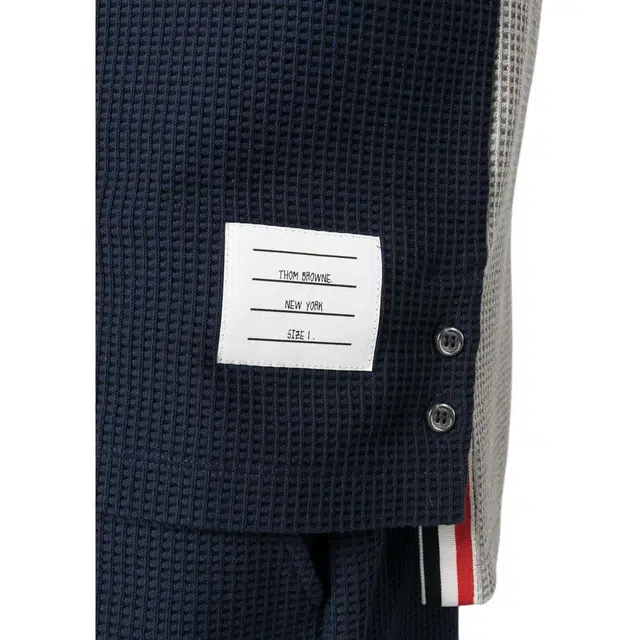 THOM BROWNE LogoT