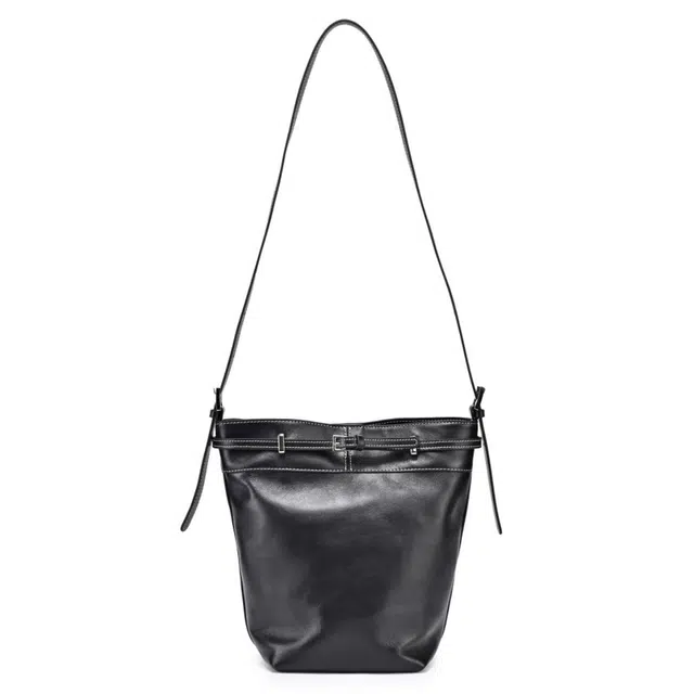 AQUASCUTUM