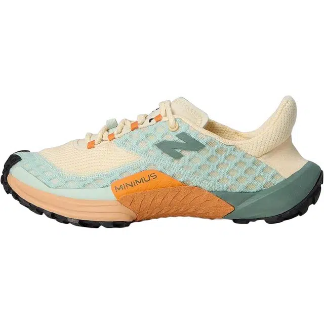 New Balance Minimus Trail