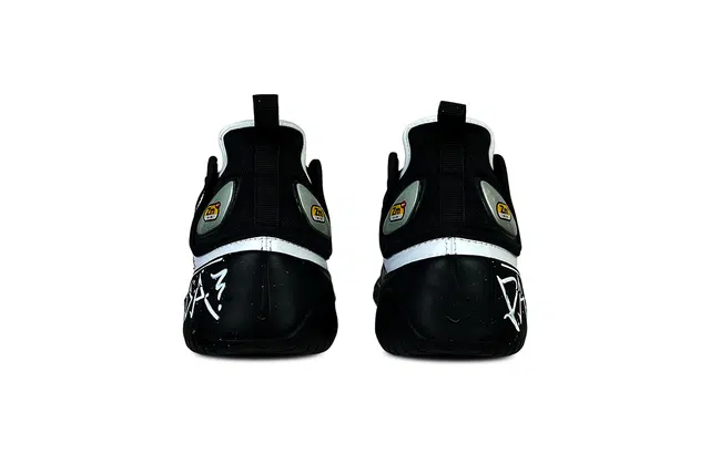 Nike Zoom 2K