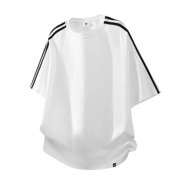 maxim's de paris T