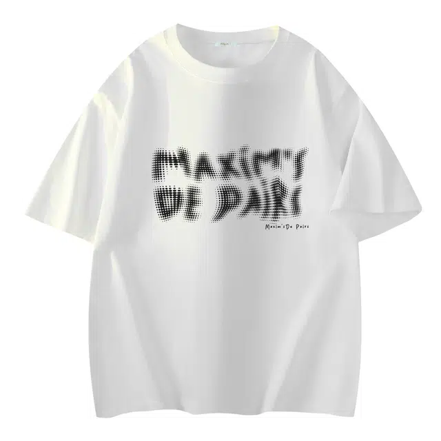 maxim's de paris T