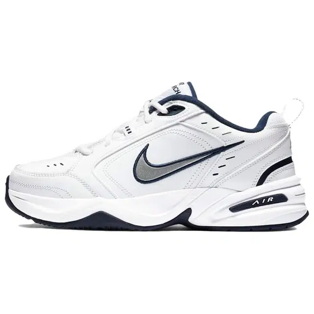 Nike Air Monarch 4